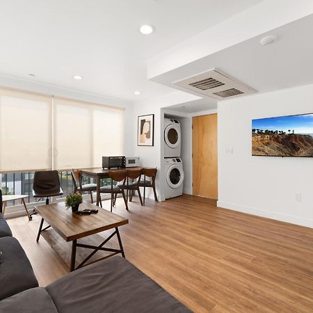 Modern Getaway In The Heart Of La Near Usc, Private Room With Share Living Room And Kitchen Los Angeles Exterior foto