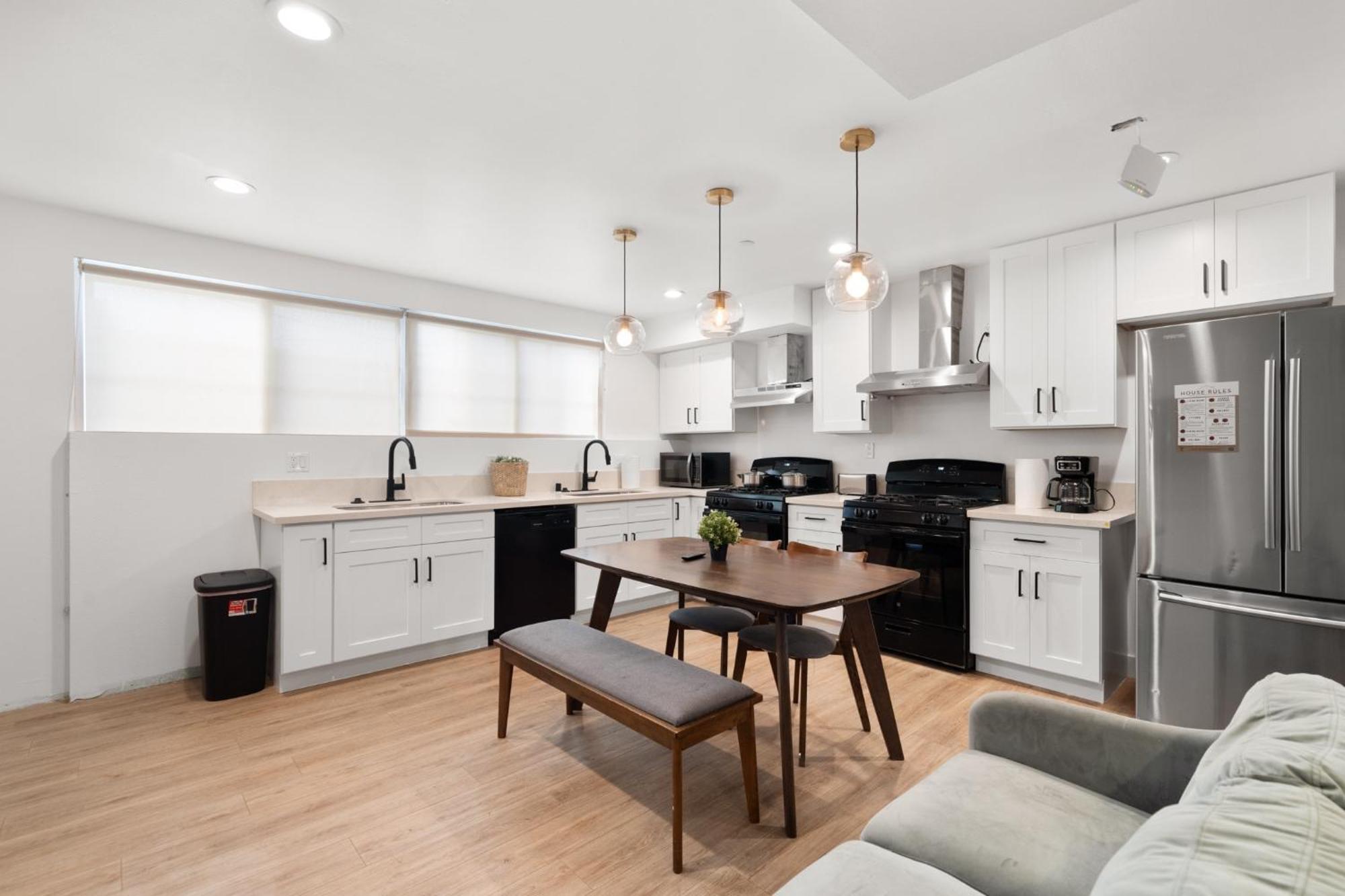 Modern Getaway In The Heart Of La Near Usc, Private Room With Share Living Room And Kitchen Los Angeles Exterior foto