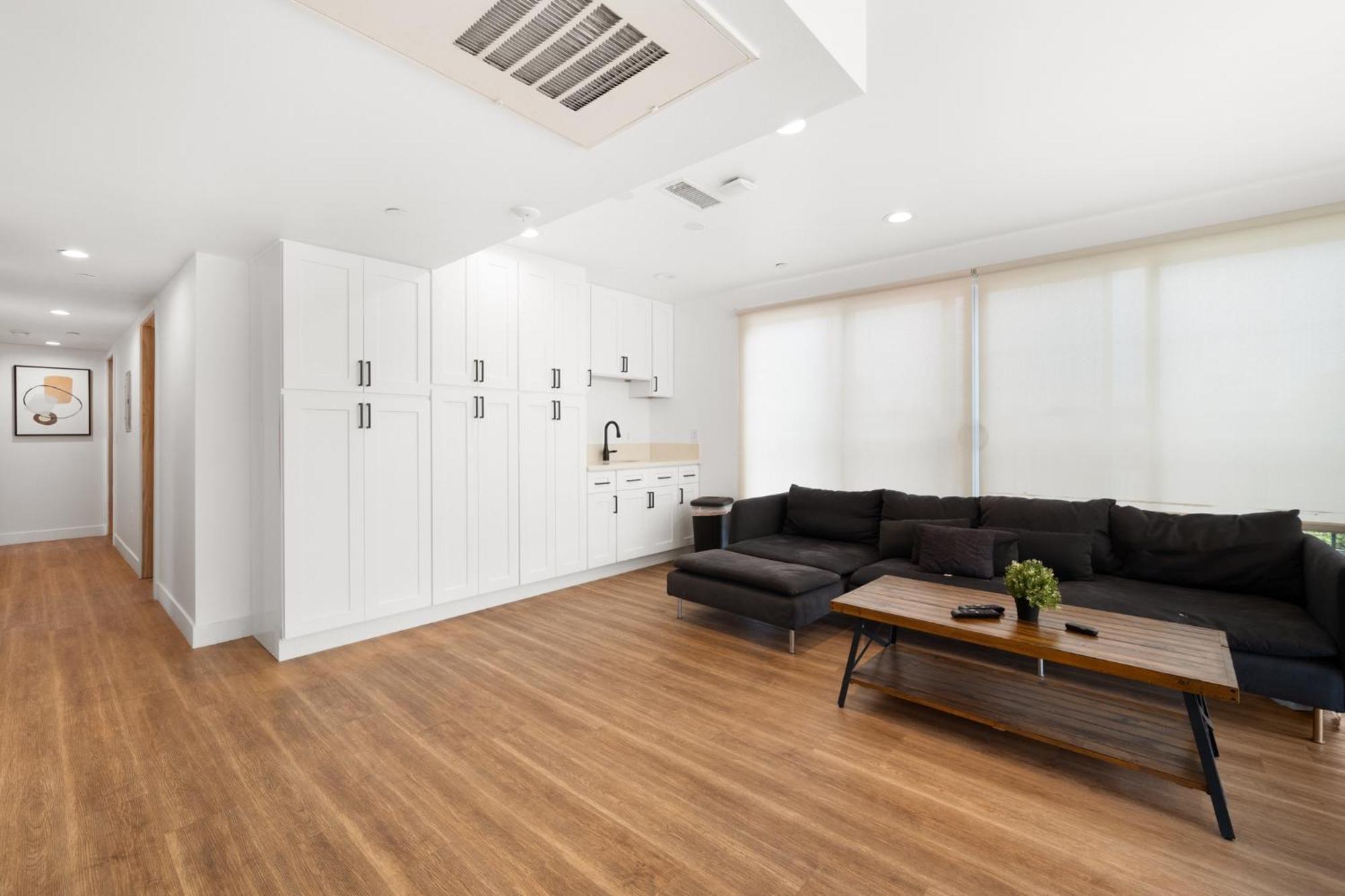 Modern Getaway In The Heart Of La Near Usc, Private Room With Share Living Room And Kitchen Los Angeles Exterior foto
